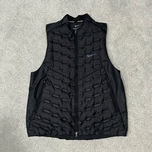 Nike Running Therma-FIT ADV vest.